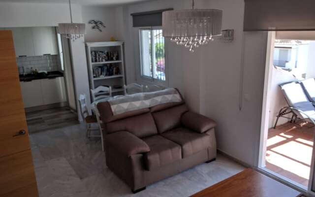 Puerto Banus Los Naranjos Hideaway