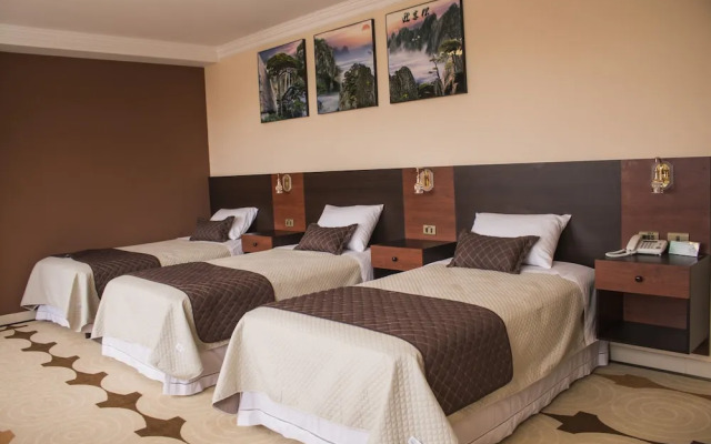 Hotel Pairumani