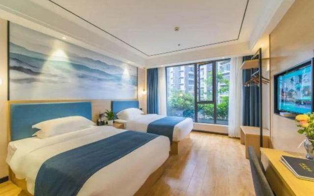 Chengdou huangyueguojihotel