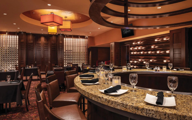 Harrah's Joliet Casino & Hotel - A Caesars Rewards Destination