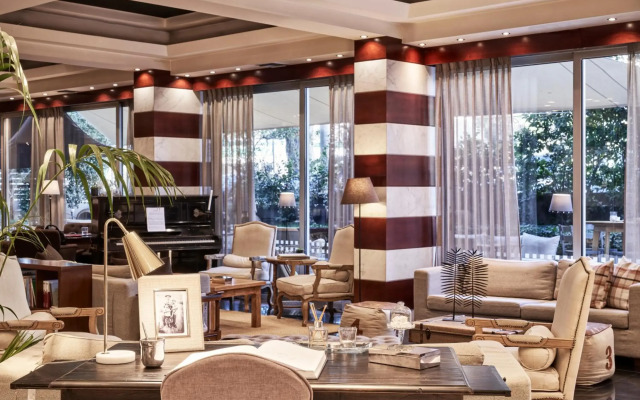Sea View Hotel