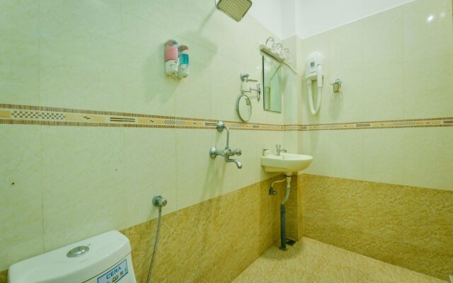 OYO 14226 Hotel Gago Inn