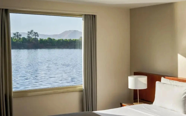 Mövenpick MS Royal Lotus