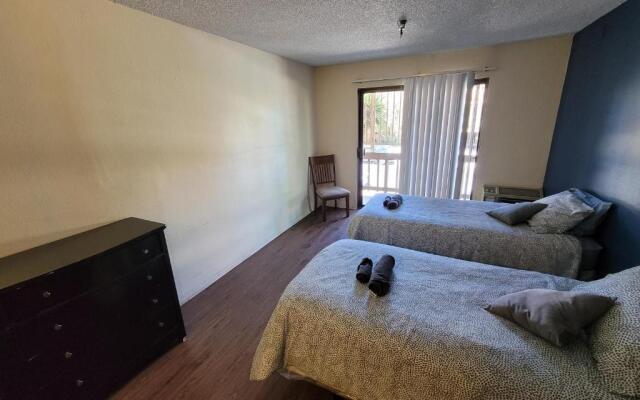 (A04) Simple Budget Private Studio Unit