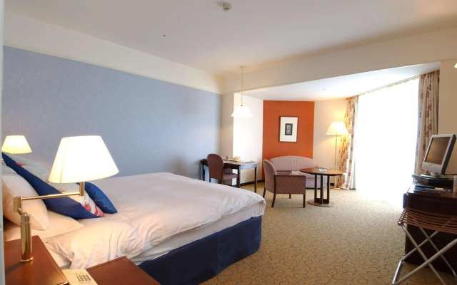 Kobe Portopia Hotel