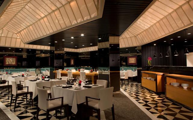 Millennium Hilton New York One UN Plaza