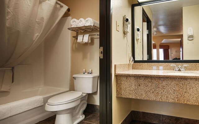 Best Western Regency Inn & Suites