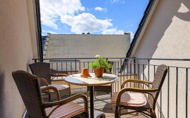Talstation Kabine 20 / Innenstadt, 2 Schlafzimmer, Terrasse