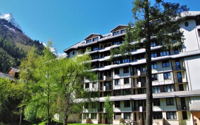 Le Chamois Blanc 33116