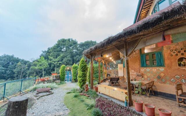 SaffronStays Kaivalya - pet-friendly sustainable mudhouse
