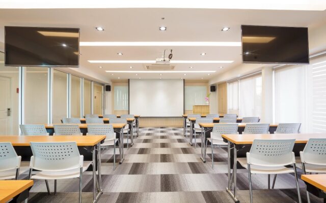 Koon Hotel Sukhumvit