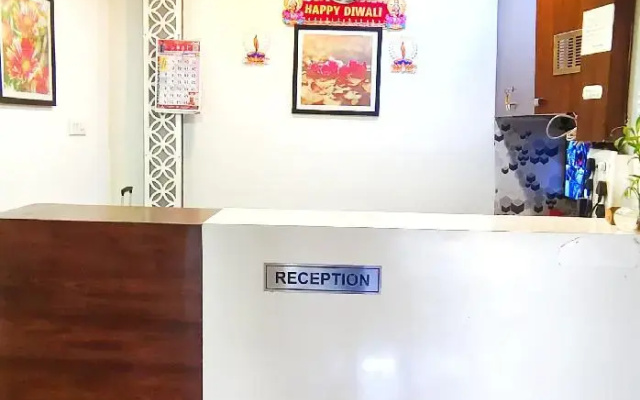 OYO 18340 Grand Pune