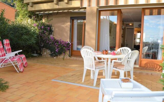 Appartement Le Lavandou, 2 pièces, 4 personnes - FR-1-251-305