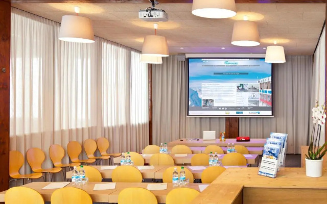 Glacier Hotel Grawand