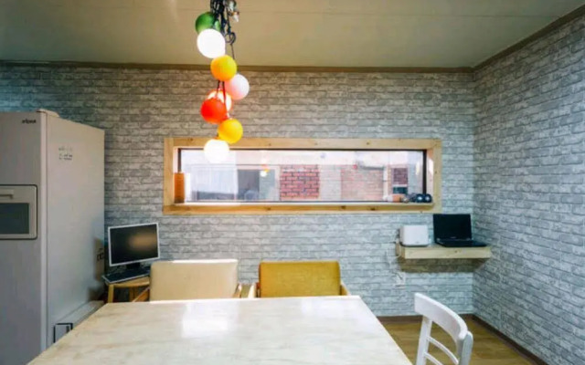 Social House Hostel