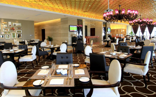 Zhong Lian Yuehai International Hotel