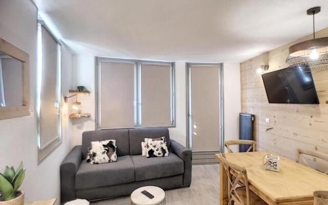 Appartement Les Menuires, 1 pièce, 4 personnes - FR-1-178-54