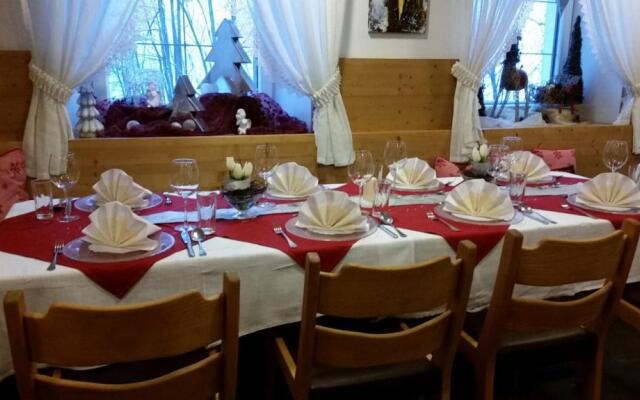 Gasthaus Vinaders