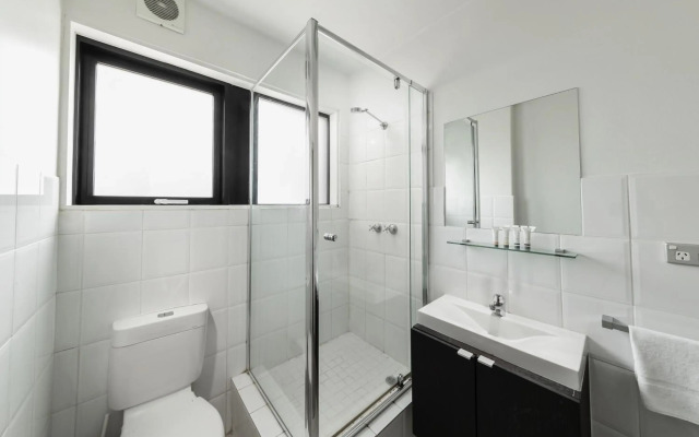 Comfort Hotel East Melbourne
