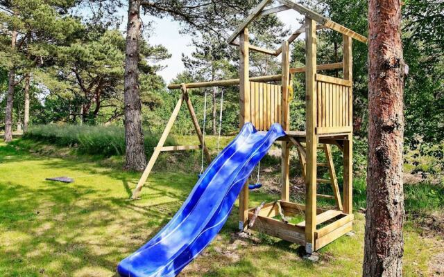 6 Person Holiday Home in Laeso