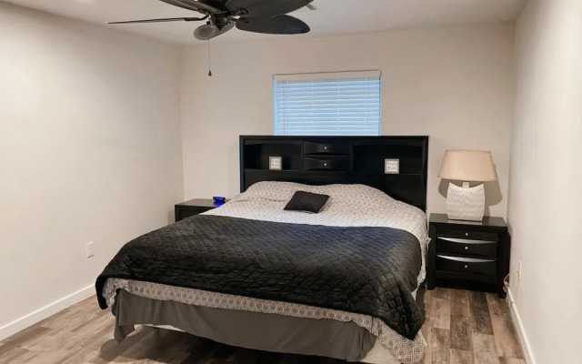 Charming 2-bed Apartment in Houston
