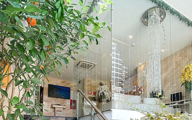 New Sun Hotel