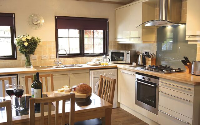 Juniper - Sleeps 5