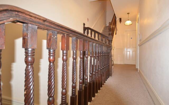 Porthkerry Apartment 2