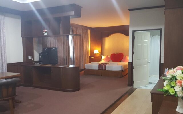 Chaiyaphum Park Hotel