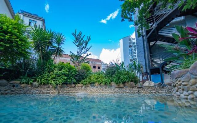Xinlei Hot Spring Hotel