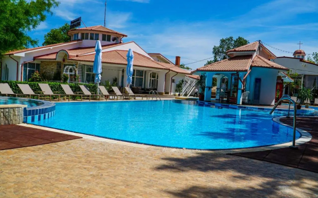 Steaua Apelor Family Resort