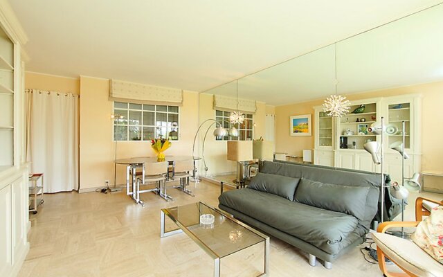 Alexandra Palace 30919