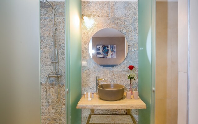 Elma Suites