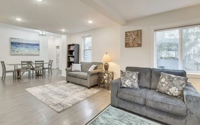 Dog-friendly Home < 1 Mi to Downtown Fargo!