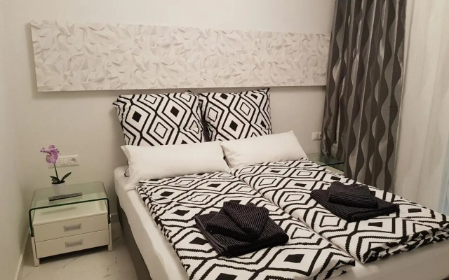 Laura Grande Apartment