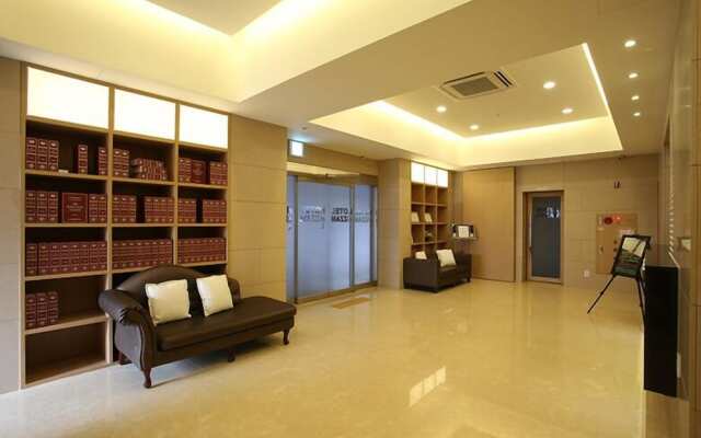 Honors Hotel