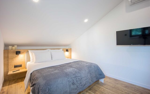 Oleander Urban Suites