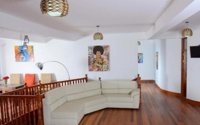 Greenpark Sundowner Hotel