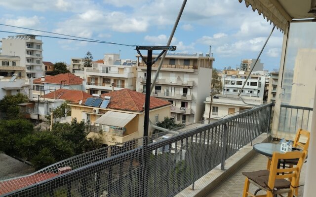 Beautiful 2-bed Apartment in Chania 65 sqm Space w