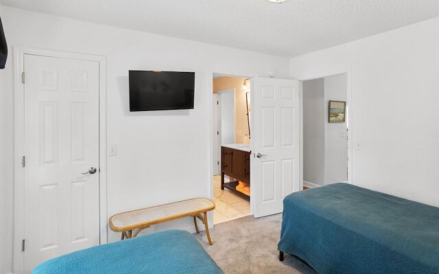 875 Salt Cedar Ln-laguna