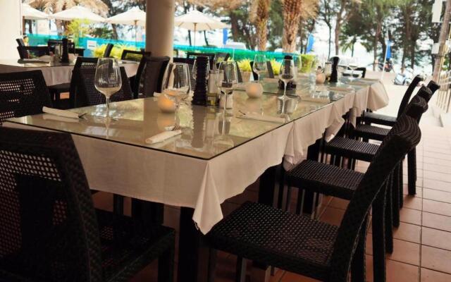 Grandblue condominium Room401 LeamMae phim Beach