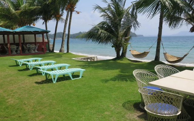 BADLADZ Beach and Dive Resort