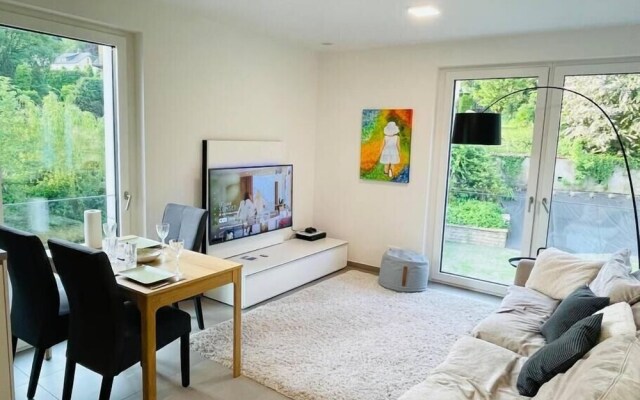 Lux Green Flat in Center-Parking&Terrace