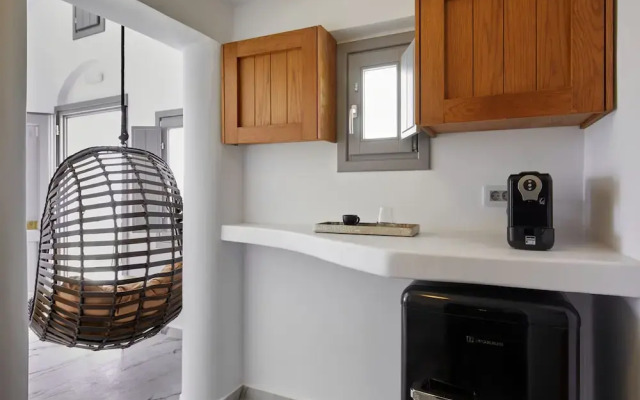 Allure Breeze Suites
