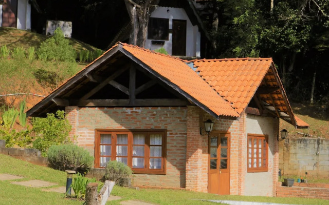 VELINN Recanto das Hortências Hotel