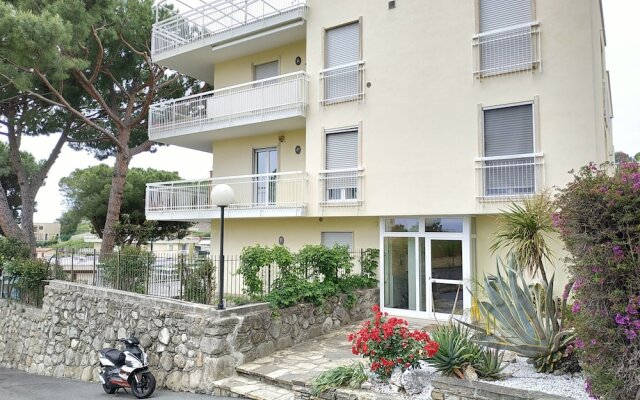 Holiday Apartment in Sanremo Semeria 380