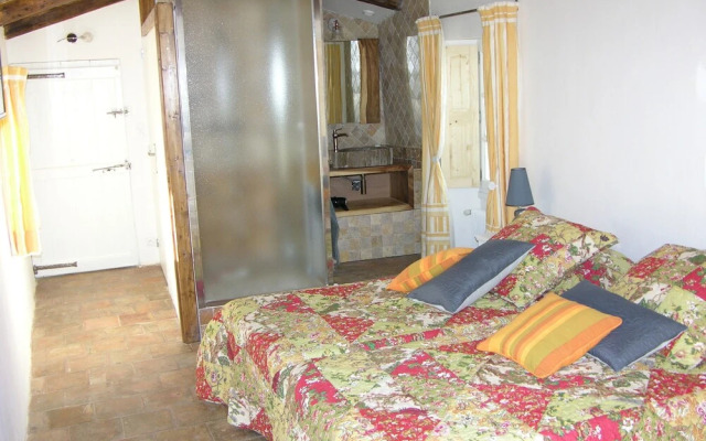 Mas de Louise Chambre d'hôtes