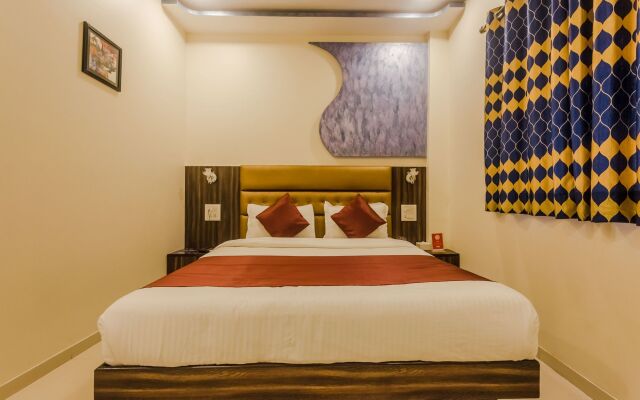 OYO 8544 Hotel Bently