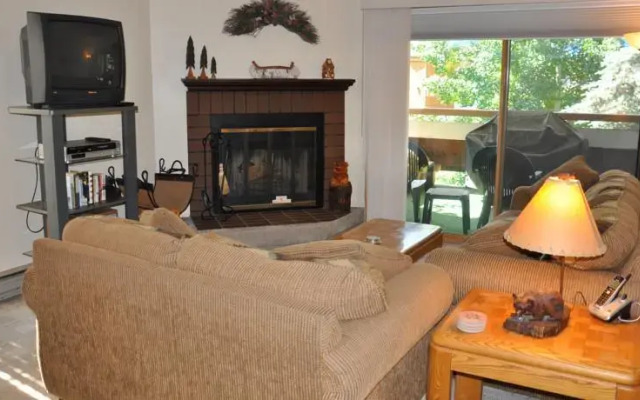 Sandstone Residences by Gore Creek Properties