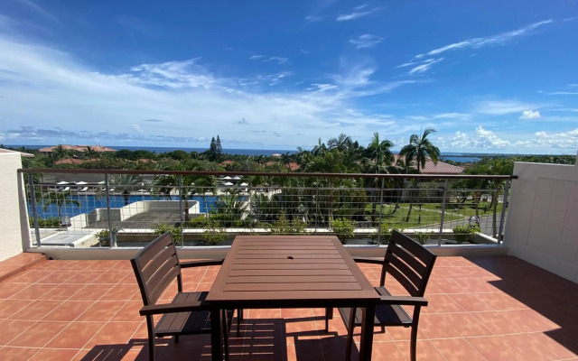 Kanucha Bay Hotels & Villas